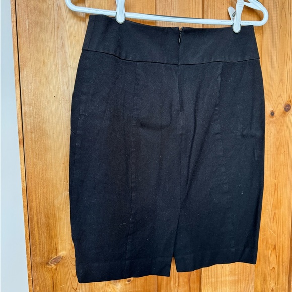 Banana Republic structured dress skirt - Picture 2 of 7